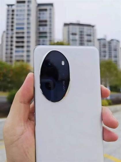vivos19和荣耀100pro哪个好