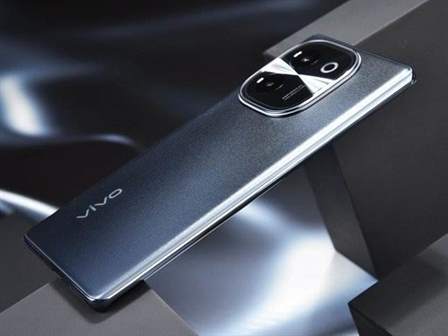 vivo Y200评测：耐摔防水长续航，重新定义实用主义