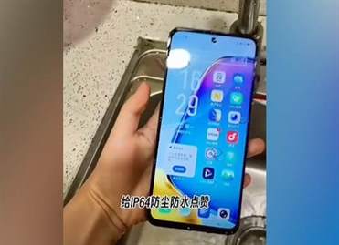 vivoy200i防水防摔测试