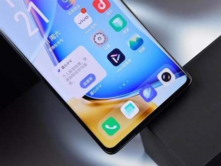 vivo Y200评测：耐摔防水长续航，重新定义实用主义
