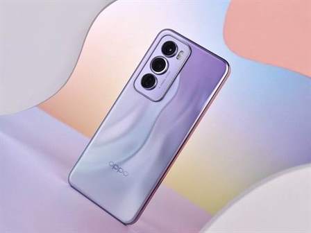 OPPO Reno12 Pro 全面评测，超美小直屏，创造千禧时尚新风潮