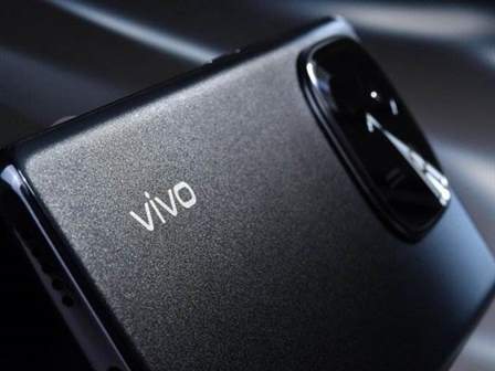 vivo Y200评测：耐摔防水长续航，重新定义实用主义