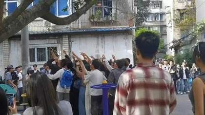 谢帝谢帝我要diss你什么意思 谢帝谢帝我要迪士尼是什么梗