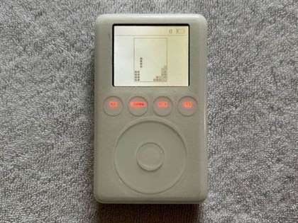 苹果第三代iPod原型机罕见曝光，揭示苹果设计演变史