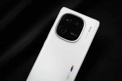 探索性能巅峰：iQOO 13 Pro 全方位参数配置与亮点解析
