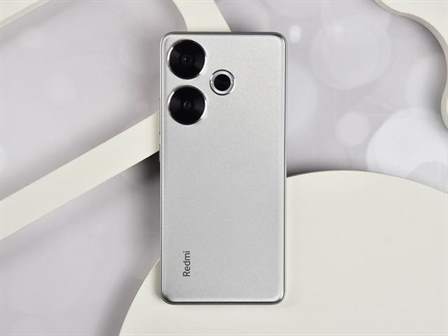 Redmi Turbo3手机评测：高性能、出色续航、卓越屏幕表现，1699元起售的全能旗舰手机