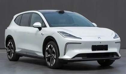 探索未来出行：飞凡汽车RC7全新申报图揭晓，中大型SUV引领绿色潮流