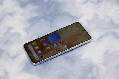 探索游戏新境界：K70至尊版震撼亮相，7月强势登场！