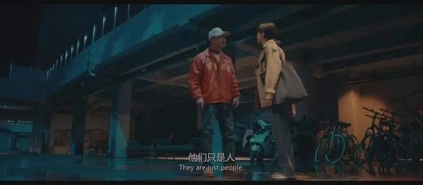 轻松实现大屏观影：青草影评一键投屏电视攻略