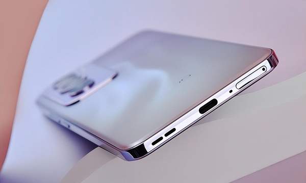 OPPO Reno12支持无线充电吗？手机无线充功能详解