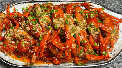 小龙虾黄头部分可食用吗？隔夜小龙虾能吃吗？