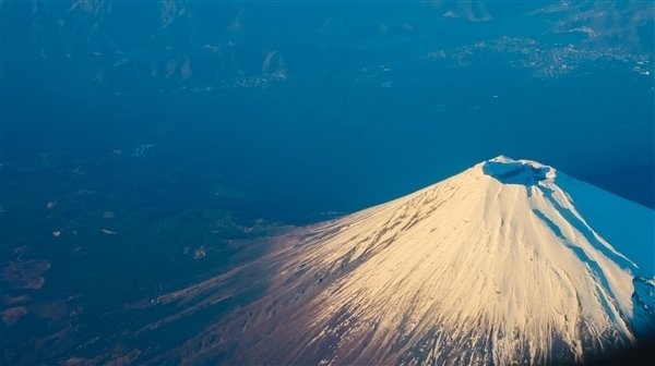 富士山登山费2000日元/人，每日限流4000人政策