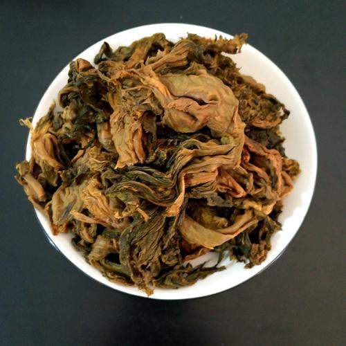 梅干菜是用哪种菜制作的？如何泡发梅干菜？

梅干菜泡发方法及原料揭秘