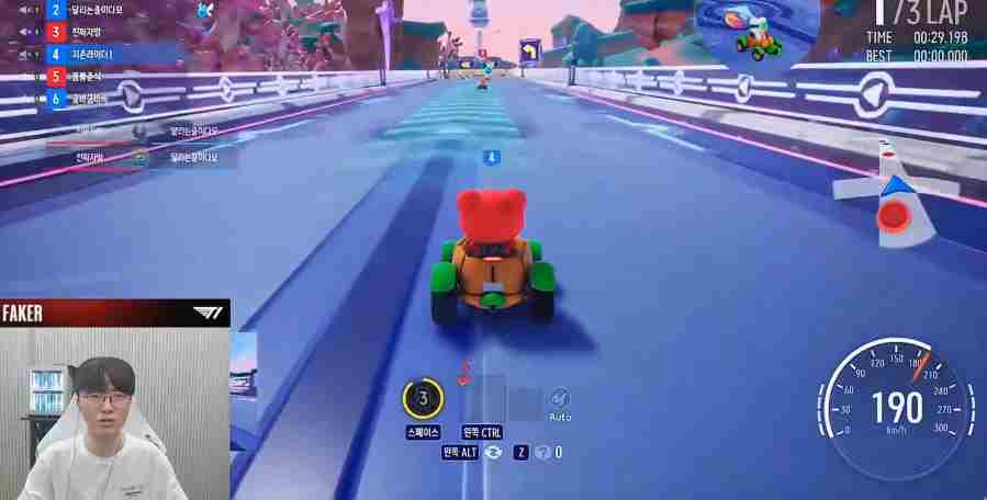 Faker跑跑卡丁车10秒劣势崩溃大哭