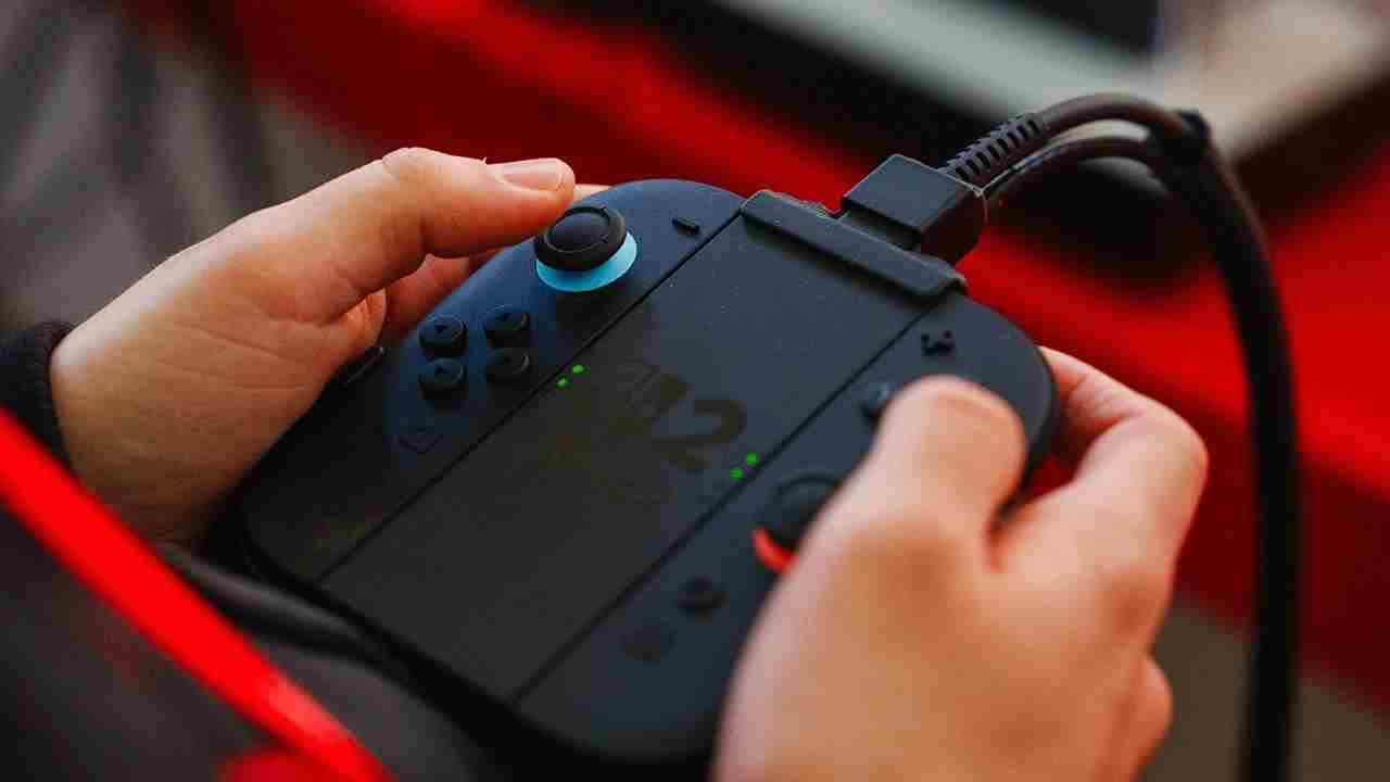 Switch2面临PC掌机挑战价格高成硬伤