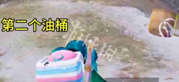 和平精英地铁逃生冰河禁区油桶在哪 和平精英地铁逃生冰河禁区油桶位置大全图5