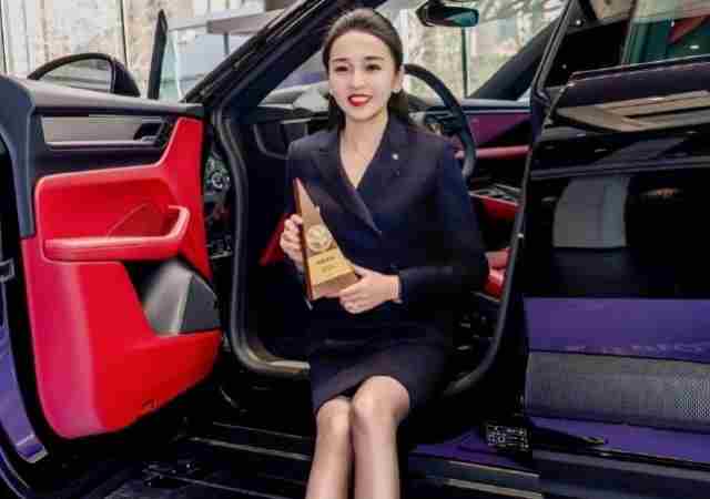 保时捷女销冠回应造黄谣卖车靠真诚170台业绩说话