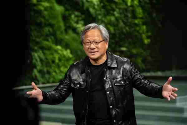 英伟达财报亮眼股价仍大跌848