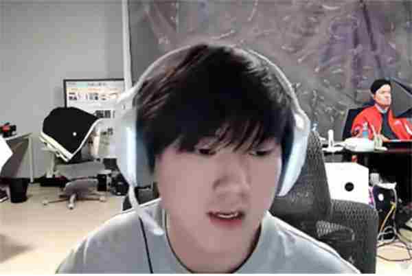 JKL公开求助极端粉丝别滥用个人信息