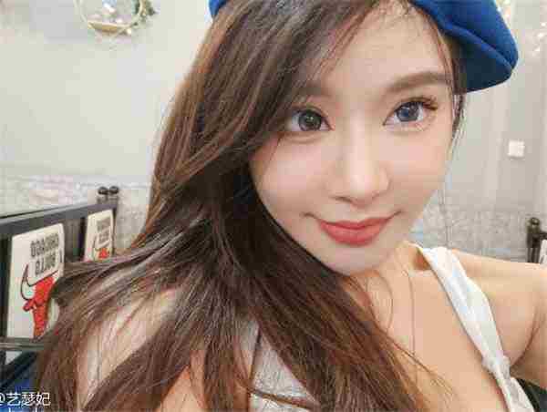 美女主播拒绝成名担忧私人视频曝光引发热议