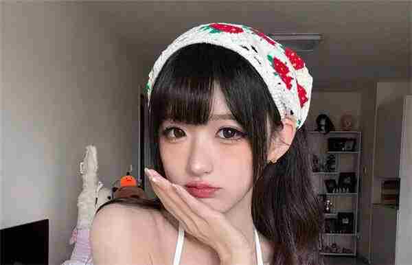 LPL解说被打赏50万份子钱恋爱美女舞见榜一富婆发文破防